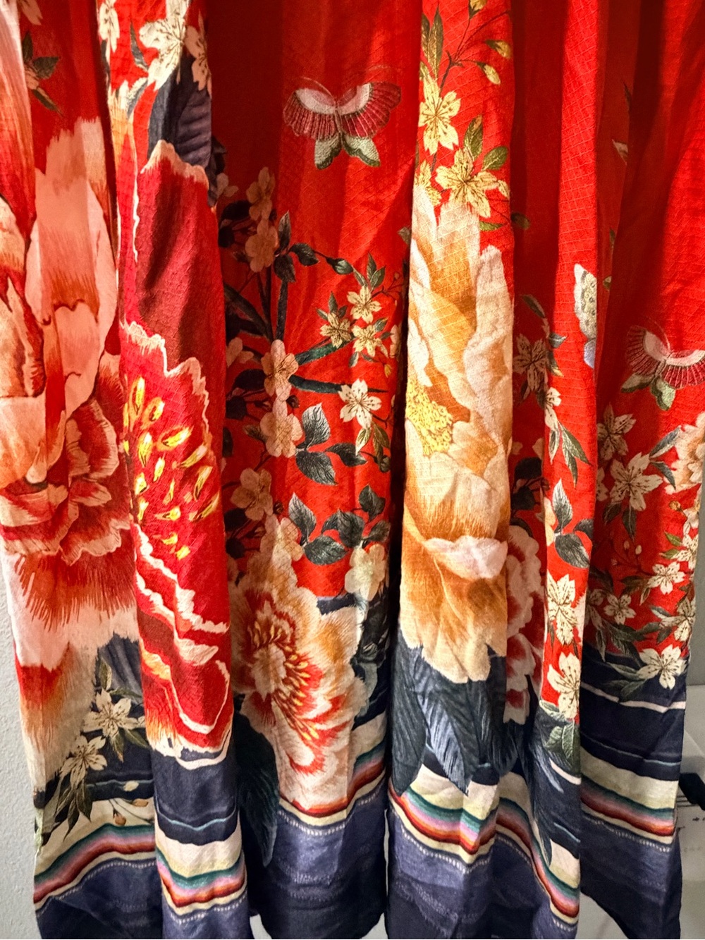 FARM Rio Vibrant Red Floral & Crane Maxi Dress -U- - Picture 7 of 12